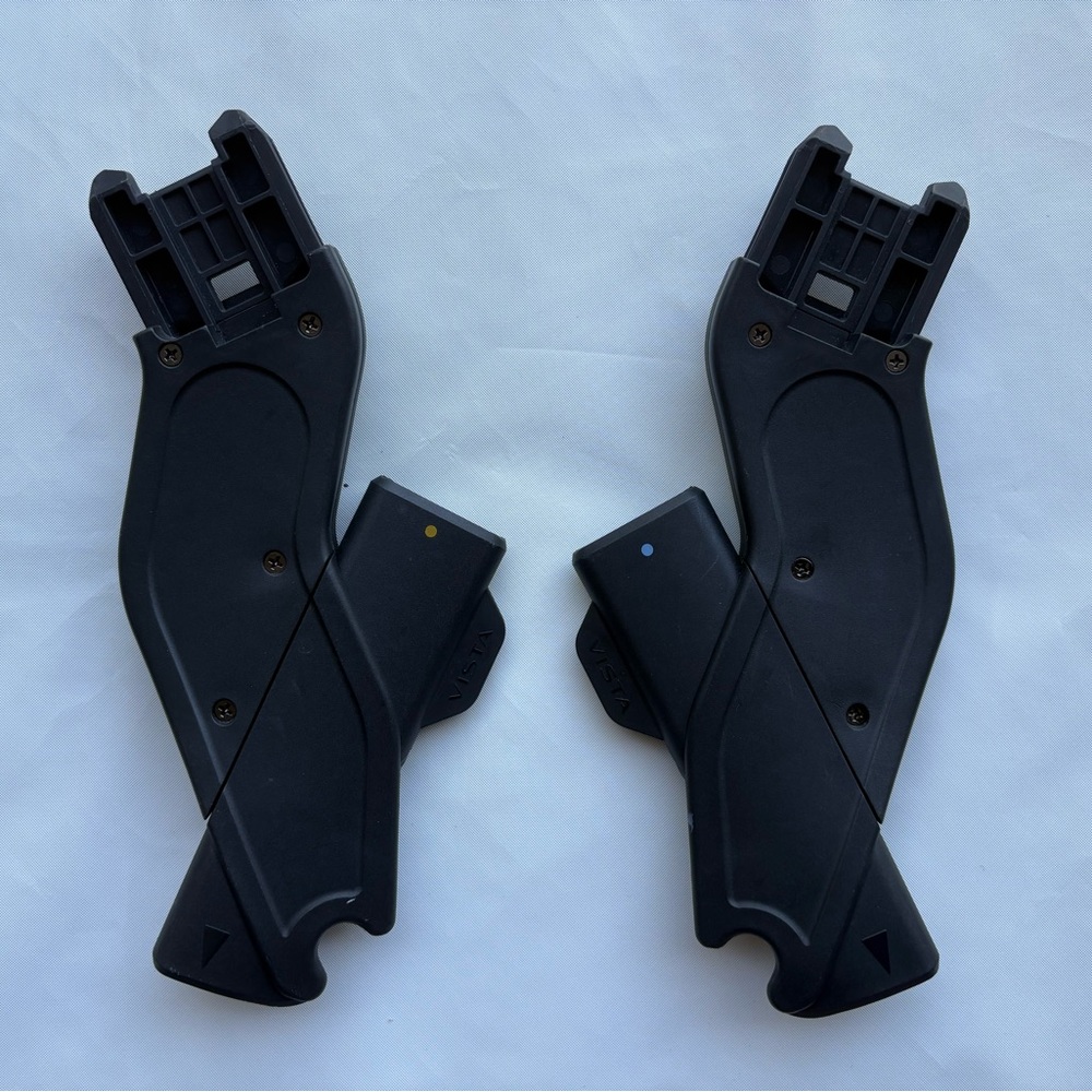 Uppa Baby Vista Lower Adapters for Mesa/Bassinet